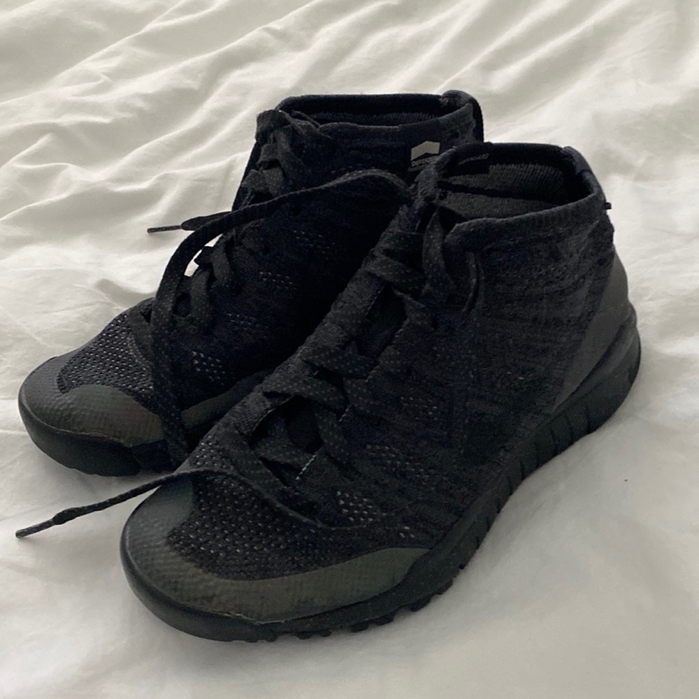 Nike Flyknit Trainer FSB Chukka Women’s Shoes